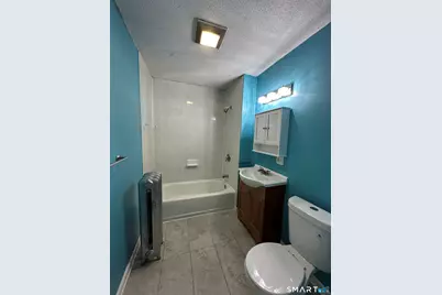 228 Whiting Street #2nd Floor, New Britain, CT 06051 - Photo 11