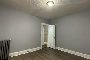 228 Whiting St, New Britain, CT 06051 - Photo 3