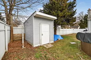 247 Midway Oval, Groton, CT 06340 - Photo 25