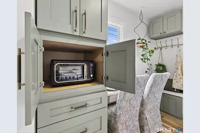 247 Midway Oval, Groton, CT 06340 - Photo 13