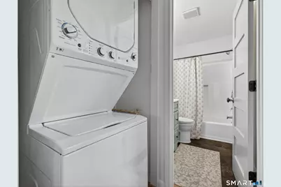 247 Midway Oval, Groton, CT 06340 - Photo 17