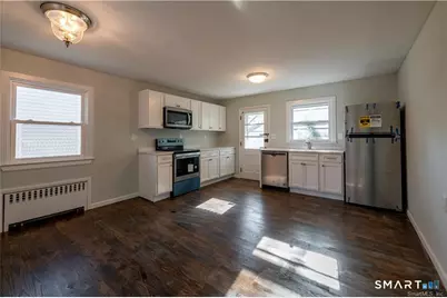 927 Birmingham Street, Bridgeport, CT 06606 - Photo 5