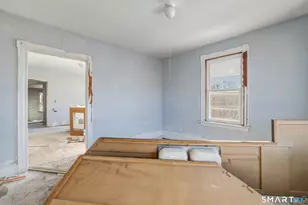 337 Allen St, New Britain, CT 06053 - Photo 25