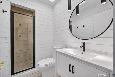 49 Steamboat Wharf #49, Groton, CT 06355 - Photo 21