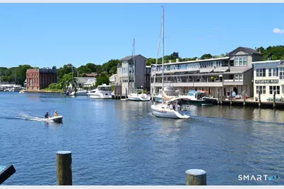 49 Steamboat Wharf #49, Groton, CT 06355 - Photo 5