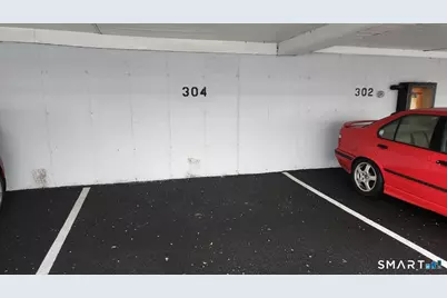 115 Short Beach Road #304, Stratford, CT 06615 - Photo 3