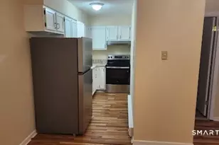 115 Short Beach Rd, Stratford, CT 06615 - Photo 5