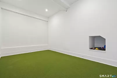 30 Meadowcroft Lane, Greenwich, CT 06830 - Photo 9