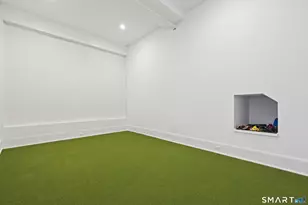 30 Meadowcroft Ln, Greenwich, CT 06830 - Photo 9