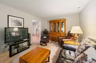 163 Hickory Ln, Southbury, CT 06488 - Photo 9