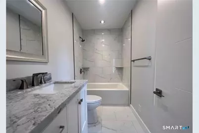 429 Round Hill Road, Fairfield, CT 06824 - Photo 19