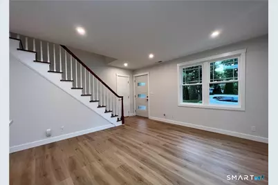 429 Round Hill Road, Fairfield, CT 06824 - Photo 11