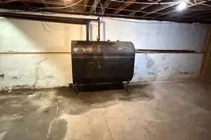 131 Bryden Terrace, Hamden, CT 06517 - Photo 3