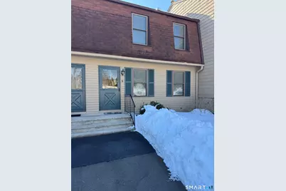7 Bay Path Way #7, Branford, CT 06405 - Photo 1