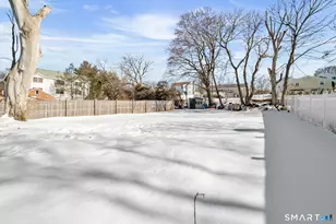 223 Lawlor St, New Britain, CT 06051 - Photo 25