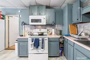 223 Lawlor St, New Britain, CT 06051 - Photo 13