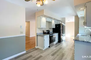 8 Derby Ct, Brookfield, CT 06804 - Photo 7