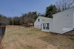 791 Prospect St, Southington, CT 06479 - Photo 33