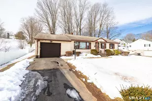 358 Gravel St, Meriden, CT 06450 - Photo 37