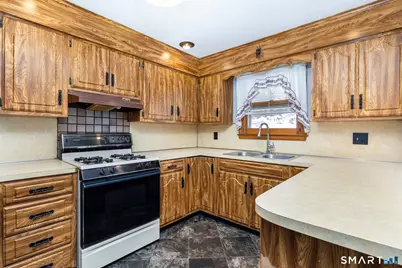 358 Gravel Street, Meriden, CT 06450 - Photo 9