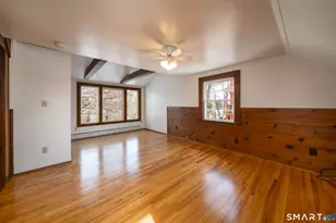 Meadow St, East Haven, CT 06512 - Photo 9