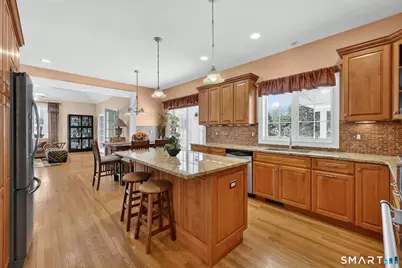 65 Trailside Drive, Monroe, CT 06468 - Photo 5