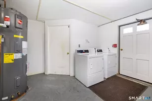 117 Shadow Ln, West Hartford, CT 06110 - Photo 17