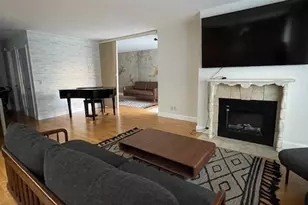 69 Harbour Close, New Haven, CT 06519 - Photo 3