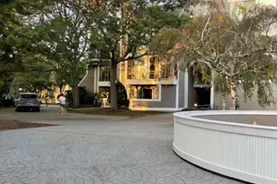 69 Harbour Close, New Haven, CT 06519 - Photo 1