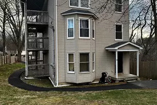 9 Concord St, Danbury, CT 06810 - Photo 1