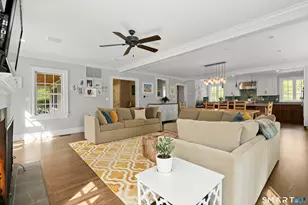 14 Winslow Ln, Westport, CT 06880 - Photo 11