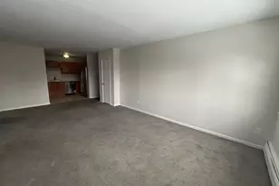 306 Pine Rock Ave, Hamden, CT 06514 - Photo 3