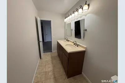 306 Pine Rock Avenue #APT D11, Hamden, CT 06514 - Photo 11