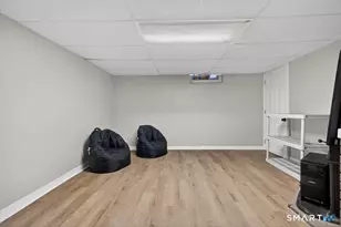 24 Polk Ave, Waterbury, CT 06708 - Photo 23