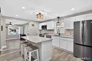 24 Polk Ave, Waterbury, CT 06708 - Photo 5