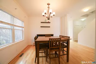 16 Sunset Hill Ave, Norwalk, CT 06851 - Photo 7