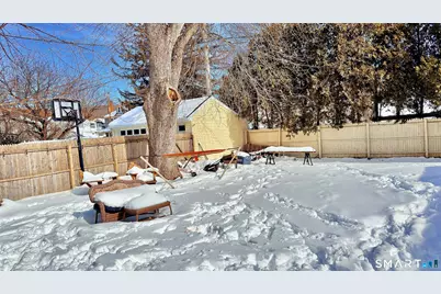 10 Rockwell Street, Norwich, CT 06360 - Photo 35