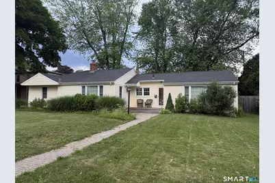 10 Rockwell Street, Norwich, CT 06360 - Photo 1