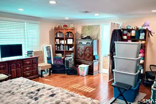 10 Rockwell St, Norwich, CT 06360 - Photo 13