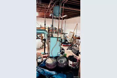 10 Rockwell Street, Norwich, CT 06360 - Photo 33