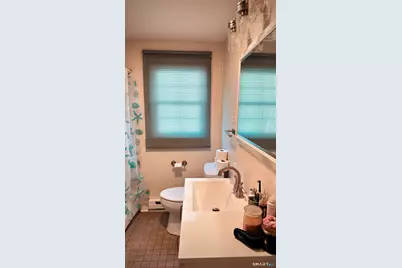 10 Rockwell Street, Norwich, CT 06360 - Photo 21