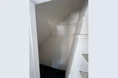 133 Wordin Avenue #3rd, Bridgeport, CT 06605 - Photo 5