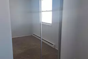 217 Hollister Ave, Bridgeport, CT 06607 - Photo 7