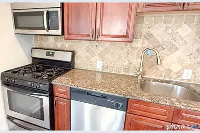 271 Seaside Avenue #A, Stamford, CT 06902 - Photo 7