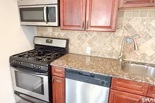 271 Seaside Ave, Stamford, CT 06902 - Photo 7