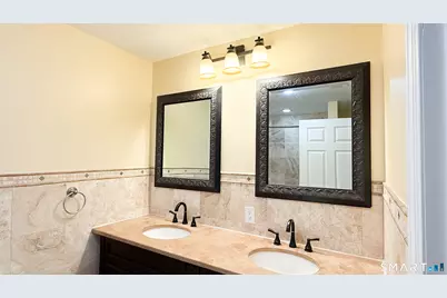 271 Seaside Avenue #A, Stamford, CT 06902 - Photo 19