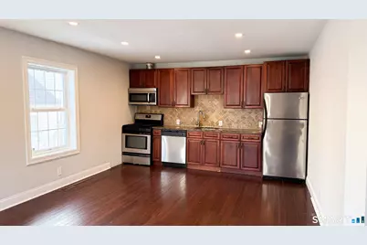 271 Seaside Avenue #A, Stamford, CT 06902 - Photo 3