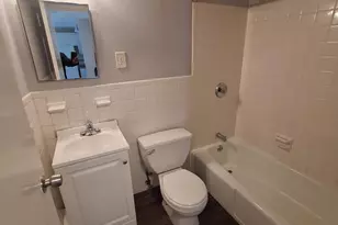 217 Hollister Ave, Bridgeport, CT 06607 - Photo 3