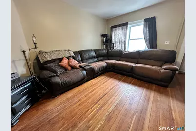 27 Ives Street, Waterbury, CT 06704 - Photo 3