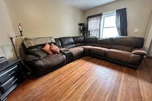 27 Ives St, Waterbury, CT 06704 - Photo 3